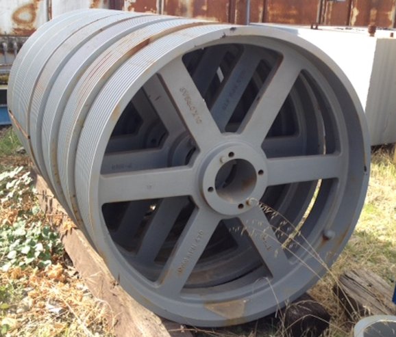 Lot Of Spare Sheaves And Bushings From Prochem 965frt50 Agitators)